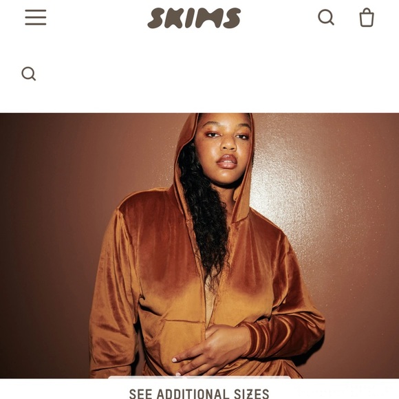 SKIMS Sweaters - SKIMS VELOUR HOODIE super cute 🥰